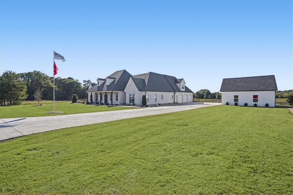 5 bedroom, 5 bathroom, 3,931 sq ft single family residence for sale at 29 Ravenfield Road, Taylorsville, GA 30178 — photo 5