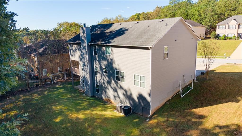6 bedroom, 5 bathroom, 4,006 sq ft single family residence for sale at 4529 Bellemeade Drive, Douglasville, GA 30135 — photo 9