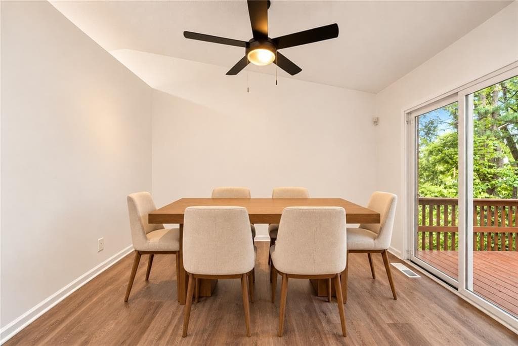 5 bedroom, 2 bathroom, 2,737 sq ft single family residence for rent at 2290 Wilkins Cove, Decatur, GA 30035 for $2,195 a month — photo 5