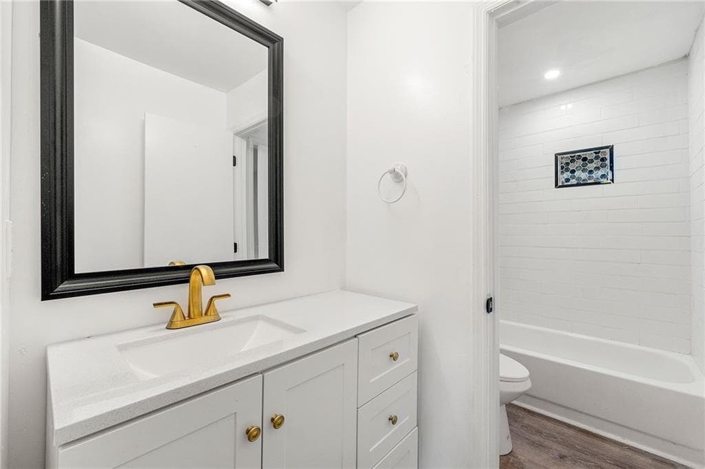 5 bedroom, 2 bathroom, 2,737 sq ft single family residence for rent at 2290 Wilkins Cove, Decatur, GA 30035 for $2,195 a month — photo 7