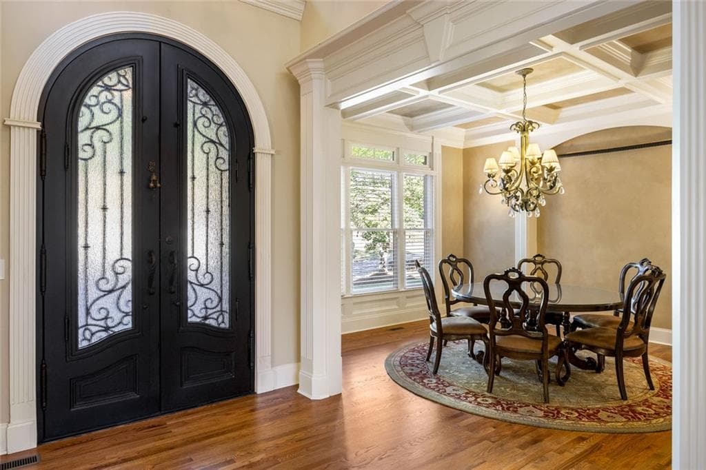5 bedroom, 8 bathroom, 6,045 sq ft single family residence for sale at 5145 Aldeburgh Court, Suwanee, GA 30024 — photo 8