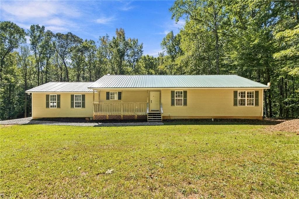 3 bedroom, 3 bathroom, 1,510 sq ft single family residence for sale at 154 Katy Lake Road, Jackson, GA 30233 — photo 10