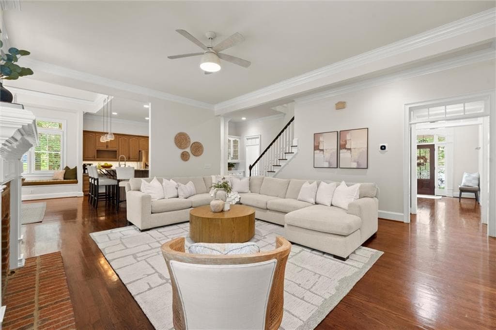 7 bedroom, 6 bathroom, 5,866 sq ft single family residence for sale at 505 W Magnolia Circle, Johns Creek, GA 30005 — photo 8