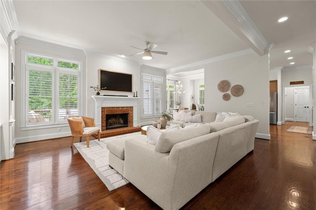 7 bedroom, 6 bathroom, 5,866 sq ft single family residence for sale at 505 W Magnolia Circle, Johns Creek, GA 30005 — photo 10