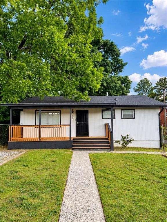 3 bedroom, 2 bathroom, 1,141 sq ft single family residence for sale at 132 Lamar Avenue, Atlanta, GA 30314