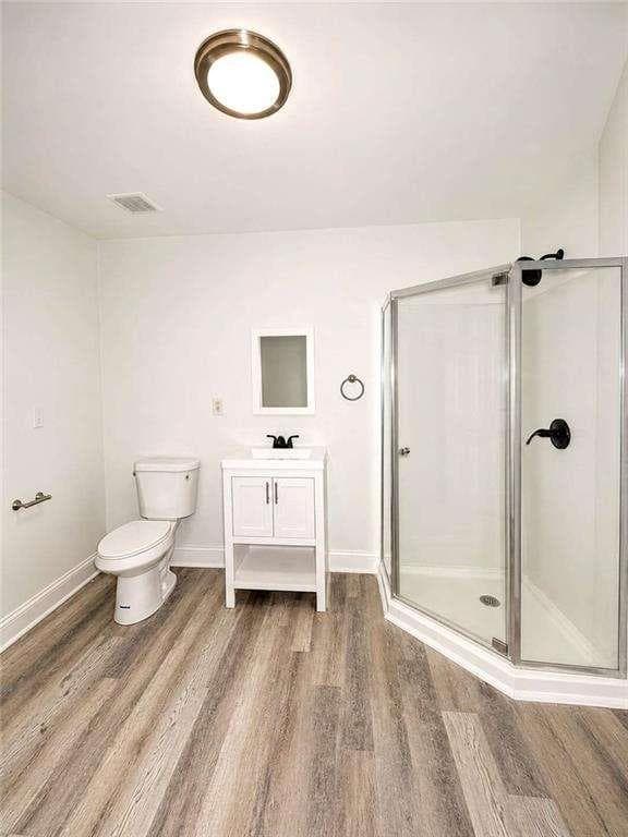 3 bedroom, 2 bathroom, 1,141 sq ft single family residence for sale at 132 Lamar Avenue, Atlanta, GA 30314 — photo 5