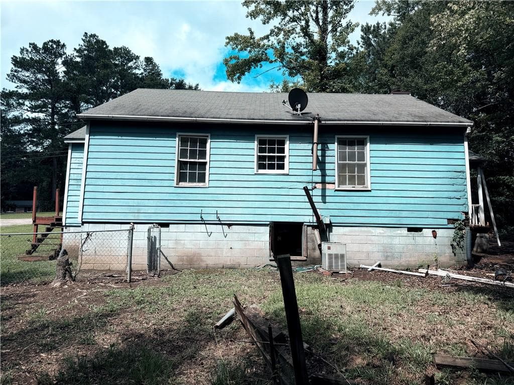 3 bedroom, 1 bathroom, 988 sq ft single family residence for sale at 215 Polk Avenue, Dallas, GA 30132 — photo 5