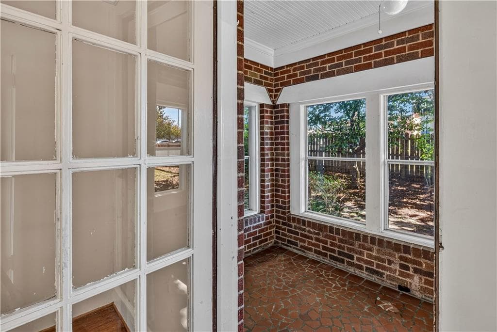 4 bedroom, 2 bathroom, 1,879 sq ft single family residence for sale at 50 Brookhaven Drive, Atlanta, GA 30319 — photo 8