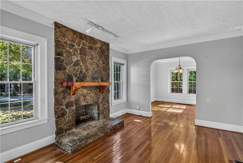 4 bedroom, 2 bathroom, 1,879 sq ft single family residence for sale at 50 Brookhaven Drive, Atlanta, GA 30319 — photo 7