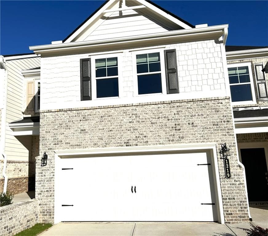 4 bedroom, 3 bathroom, 2,029 sq ft townhouse for sale at 1219 Park Center Circle, Mableton, GA 30168