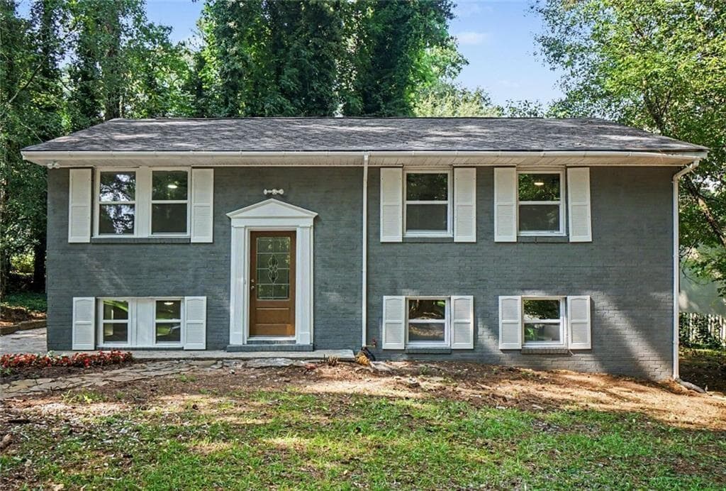 5 bedroom, 2 bathroom, 1,950 sq ft single family residence for sale at 4123 Pilgrim Place, Austell, GA 30106 — photo 2