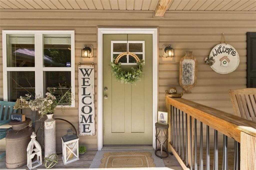 4 bedroom, 4 bathroom, 2,860 sq ft single family residence for sale at 20 Foxhound Court, Ellijay, GA 30540 — photo 5