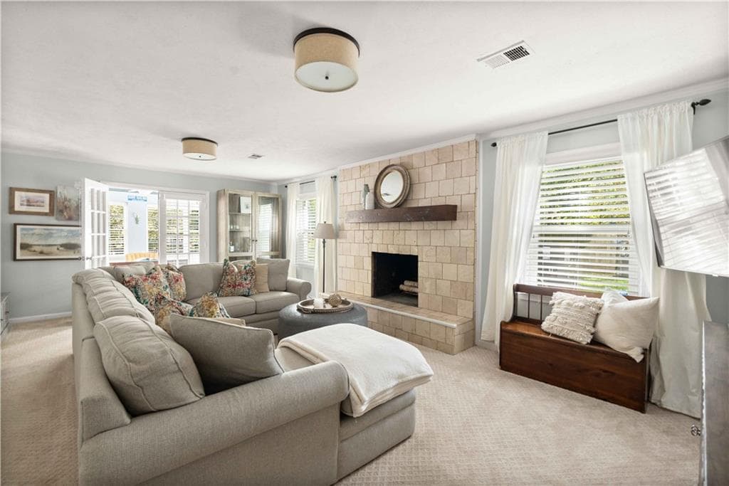 4 bedroom, 3 bathroom, 2,519 sq ft single family residence under contract at 2191 Spring Mill Cove, Dunwoody, GA 30338 — photo 8