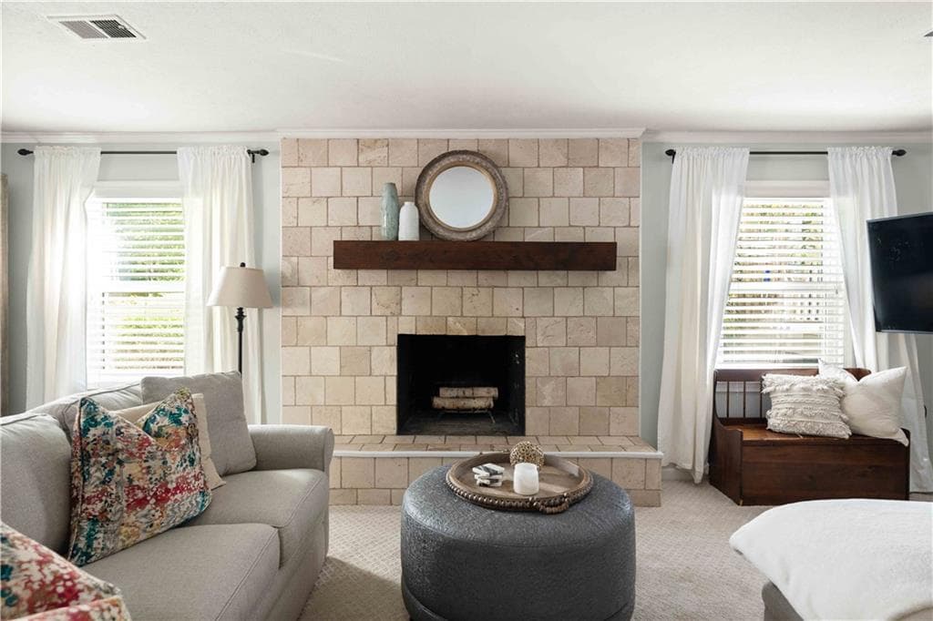 4 bedroom, 3 bathroom, 2,519 sq ft single family residence under contract at 2191 Spring Mill Cove, Dunwoody, GA 30338 — photo 9
