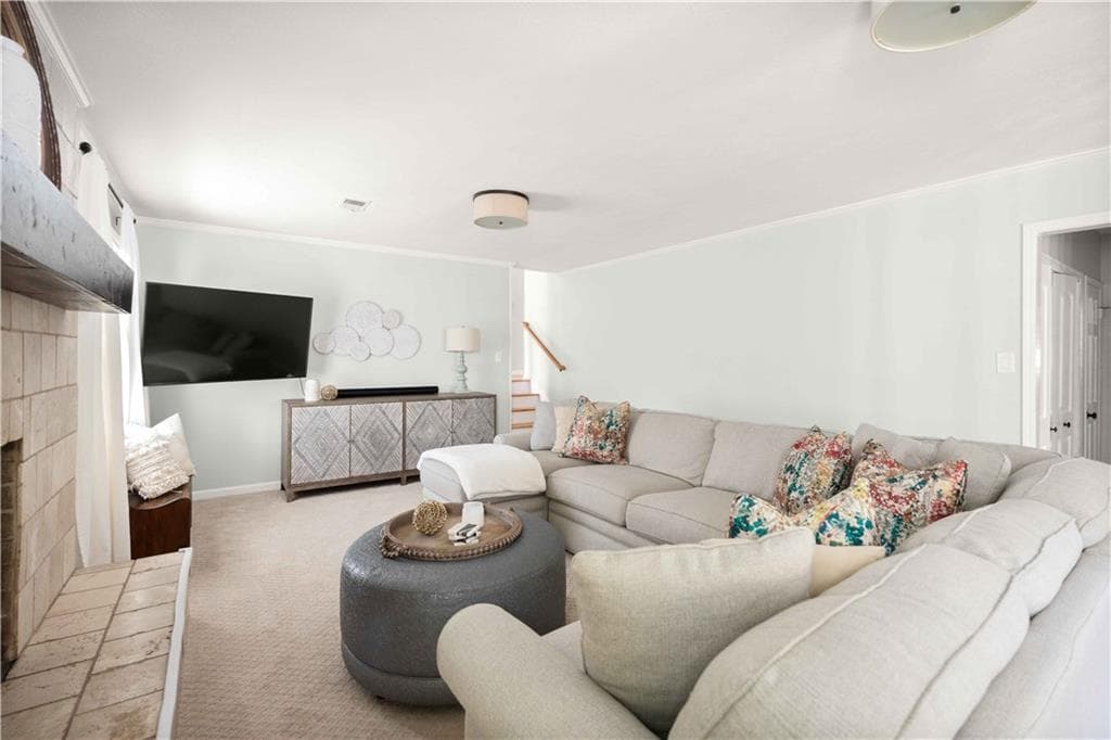 4 bedroom, 3 bathroom, 2,519 sq ft single family residence under contract at 2191 Spring Mill Cove, Dunwoody, GA 30338 — photo 10
