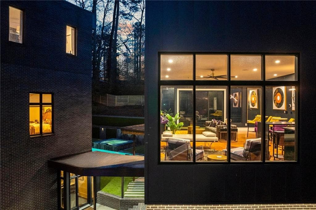 7 bedroom, 7 bathroom, 7,396 sq ft single family residence for rent at 345 Pinecrest Road, Atlanta, GA 30342 for $30,000 a month — photo 5