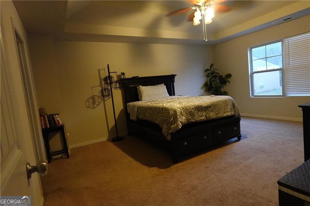 4 bedroom, 3 bathroom, 2,275 sq ft single family residence for rent at 9775 Ivey Ridge Circle, Jonesboro, GA 30236 for $2,350 a month — photo 3