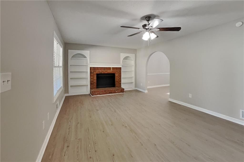 3 bedroom, 3 bathroom, 2,558 sq ft single family residence for rent at 1085 Crystal Water Drive, Lawrenceville, GA 30045 for $2,350 a month — photo 2