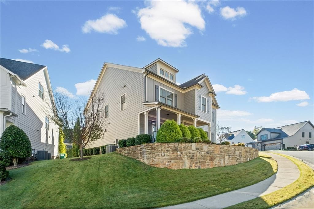 4 bedroom, 4 bathroom, 3,382 sq ft single family residence for sale at 2601 Boulder Way, Woodstock, GA 30188 — photo 2