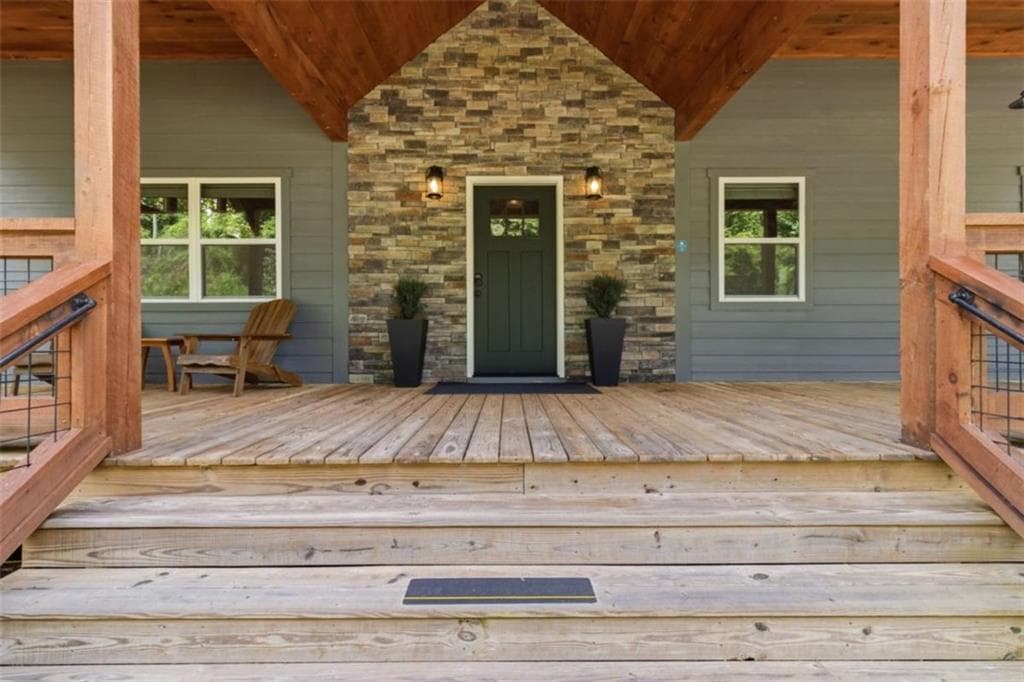 3 bedroom, 3 bathroom, 2,464 sq ft single family residence for sale at 531 Sowers Road, Blue Ridge, GA 30513 — photo 4