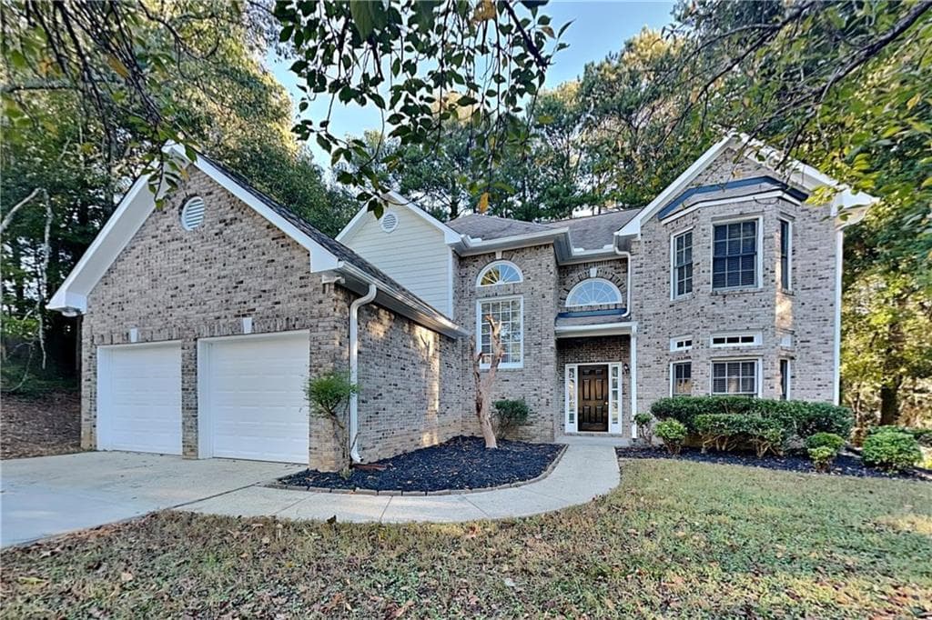 4 bedroom, 3 bathroom, 2,159 sq ft single family residence for rent at 7203 Meadow Gate Way, Woodstock, GA 30189 for $2,450 a month