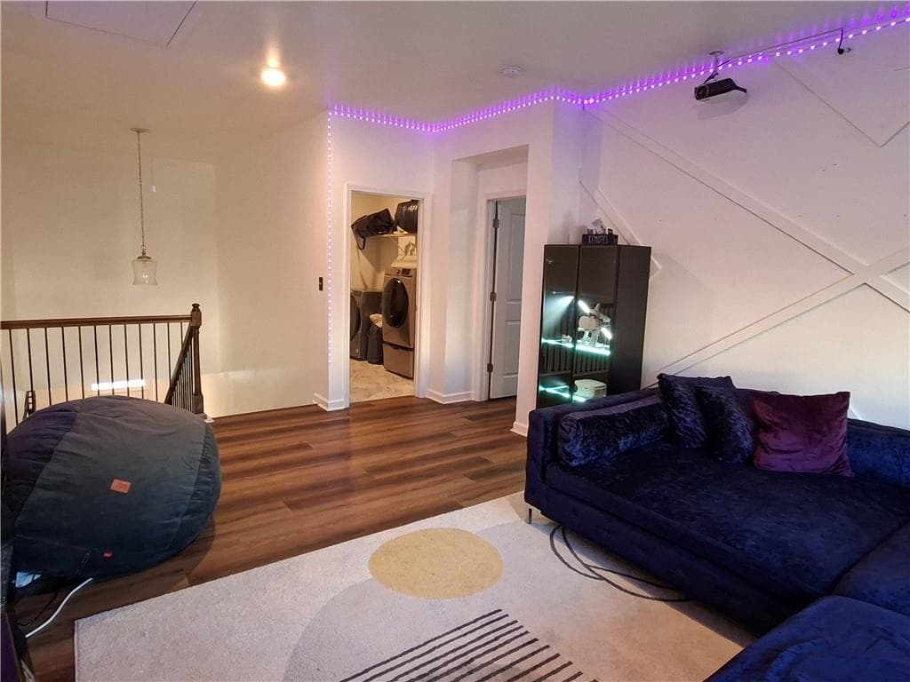 4 bedroom, 3 bathroom, 2,947 sq ft single family residence for sale at 3259 Over Hill Court, Buford, GA 30519 — photo 5