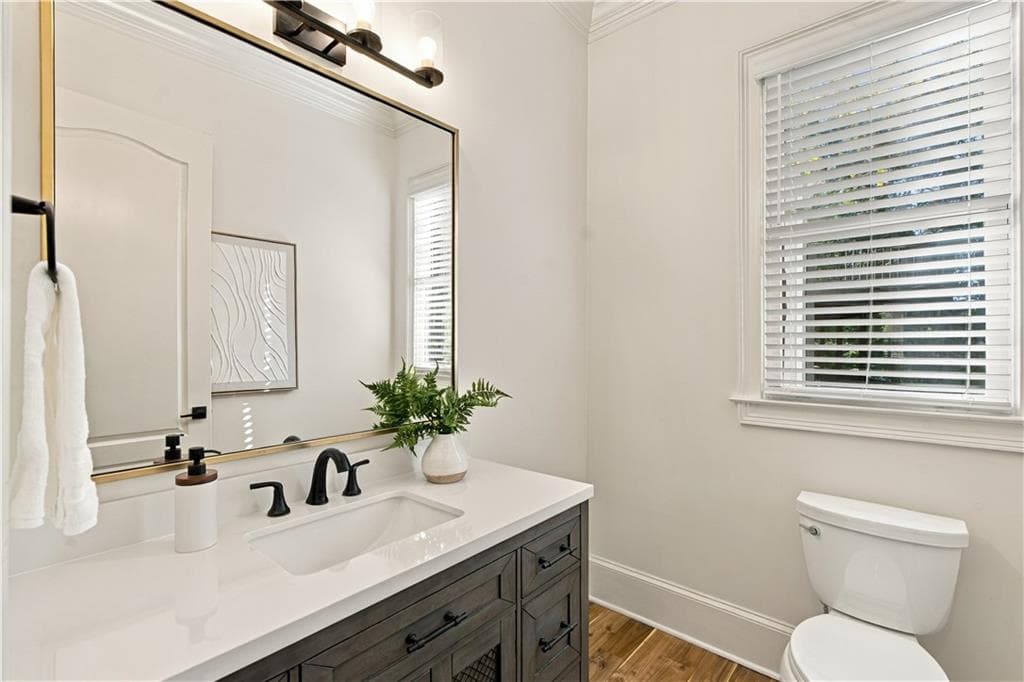 5 bedroom, 6 bathroom, 6,715 sq ft single family residence for sale at 3788 Baccurate Place, Marietta, GA 30062 — photo 7