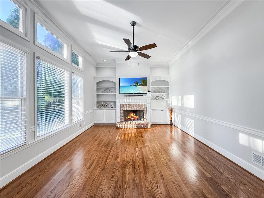 5 bedroom, 5 bathroom, 5,631 sq ft single family residence for rent at 5910 Westcroft Lane, Cumming, GA 30040 for $5,000 a month — photo 8