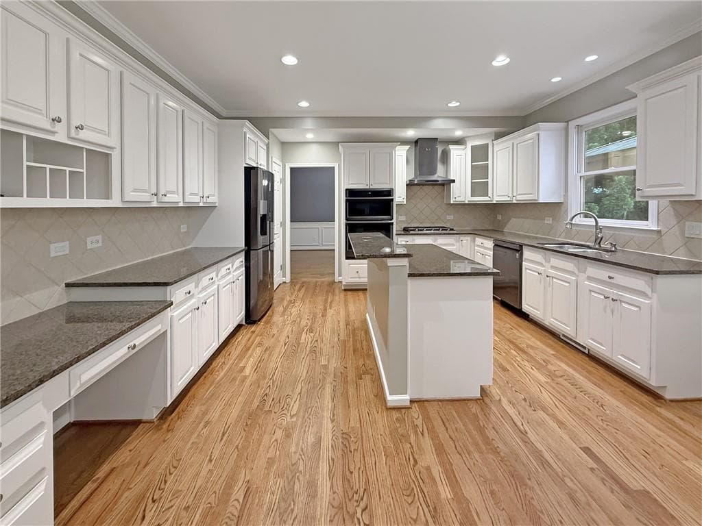 5 bedroom, 5 bathroom, 5,631 sq ft single family residence for rent at 5910 Westcroft Lane, Cumming, GA 30040 for $5,000 a month — photo 10