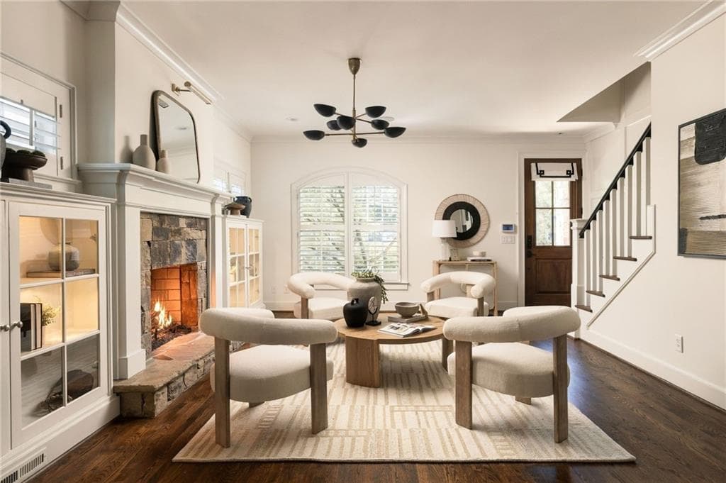5 bedroom, 4 bathroom, 2,710 sq ft single family residence for sale at 854 Virginia Circle, Atlanta, GA 30306 — photo 5