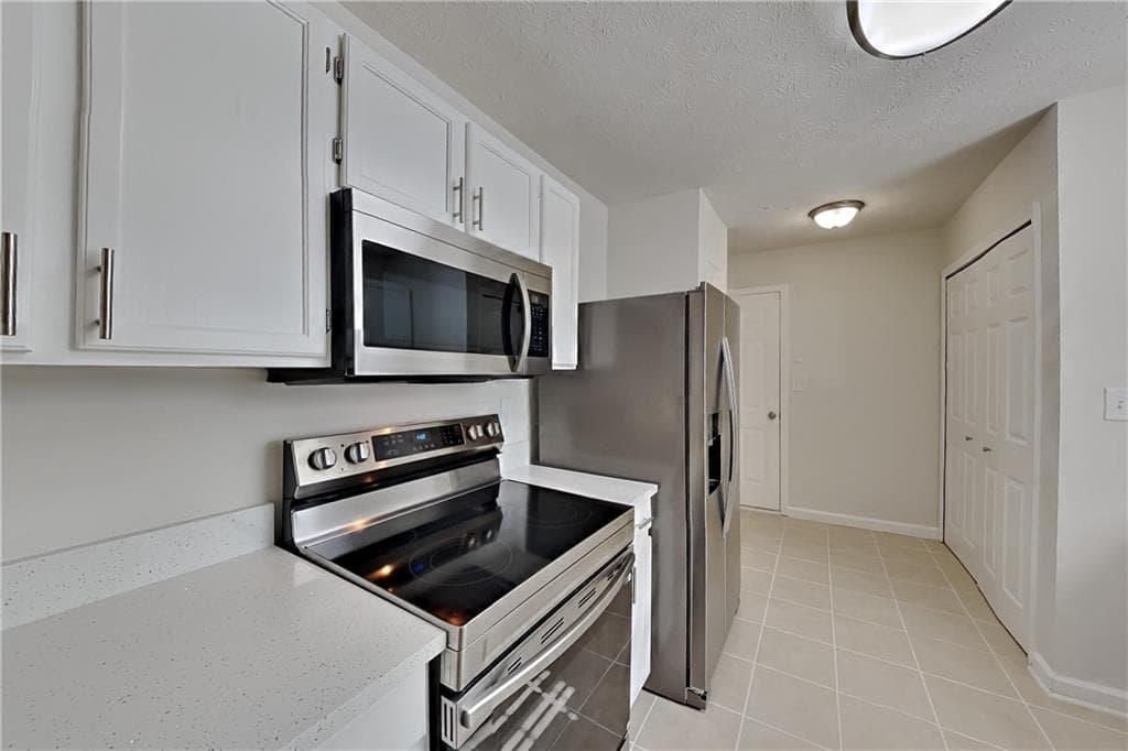 3 bedroom, 3 bathroom, 1,692 sq ft single family residence for rent at 706 Coventry Township Lane, Marietta, GA 30062 for $2,475 a month — photo 5