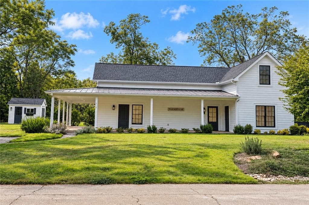 3 bedroom, 3 bathroom, 2,800 sq ft single family residence for sale at 82 Childs Street, Martin, GA 30557