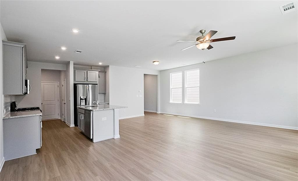 3 bedroom, 3 bathroom, 2,046 sq ft single family residence for rent at 4707 Canary Diamond Lane, Kennesaw, GA 30144 for $2,800 a month — photo 8