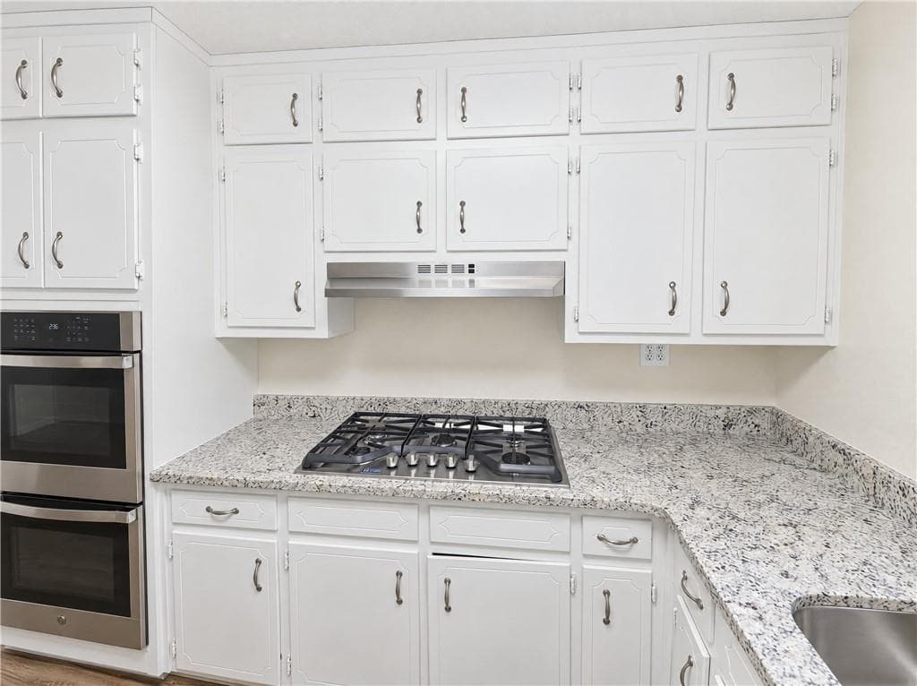 3 bedroom, 2 bathroom, 1,671 sq ft single family residence for sale at 1105 Old Loganville Road, Loganville, GA 30052 — photo 7