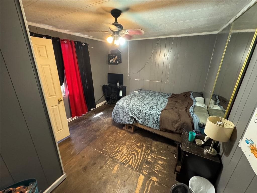 4 bedroom, 3 bathroom, 1,248 sq ft single family residence for sale at 8943 John Savage Road, Lula, GA 30554 — photo 4