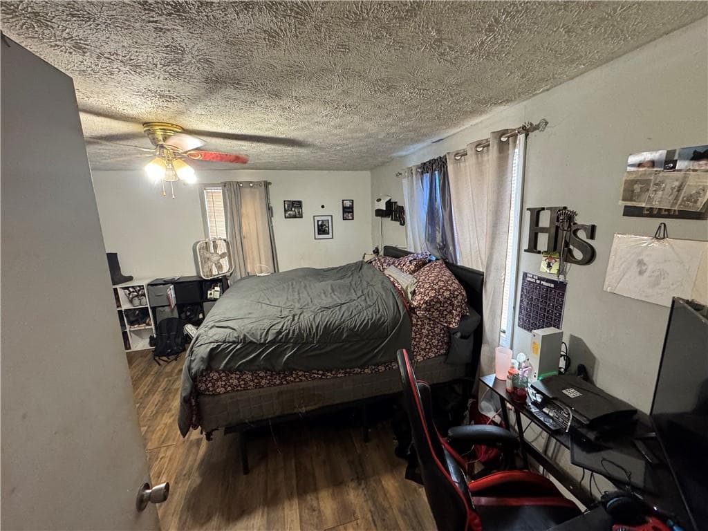 4 bedroom, 3 bathroom, 1,248 sq ft single family residence for sale at 8943 John Savage Road, Lula, GA 30554 — photo 5