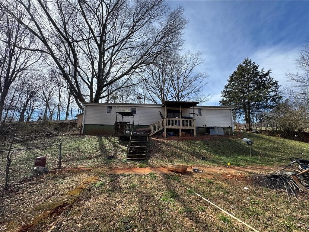 4 bedroom, 3 bathroom, 1,248 sq ft single family residence for sale at 8943 John Savage Road, Lula, GA 30554 — photo 8
