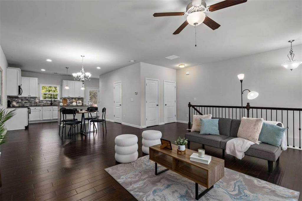 4 bedroom, 4 bathroom, 2,018 sq ft townhouse for sale at 4266 Buford Valley Way, Buford, GA 30518 — photo 7
