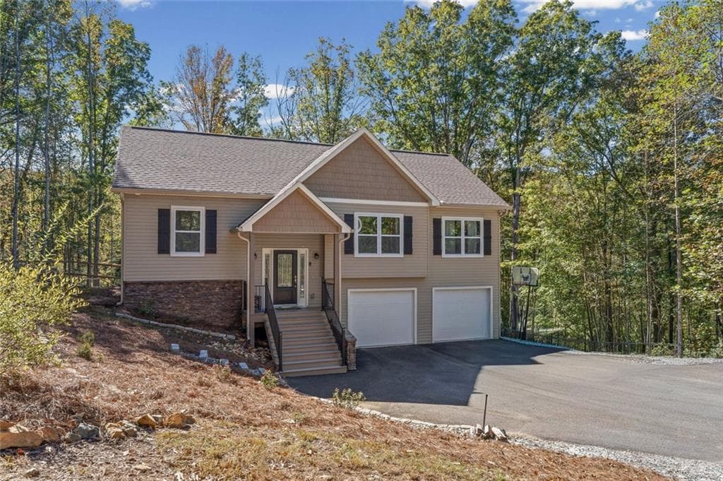 4 bedroom, 4 bathroom, 2,012 sq ft single family residence for sale at 3735 Oak Grove Road, Dahlonega, GA 30533 — photo 8