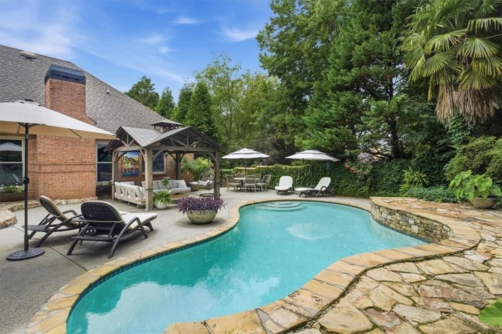4 bedroom, 4 bathroom, 4,416 sq ft single family residence for sale at 4900 Walnut Grove, Johns Creek, GA 30022 — photo 3