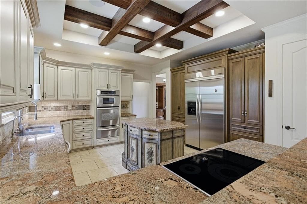 4 bedroom, 4 bathroom, 4,416 sq ft single family residence for sale at 4900 Walnut Grove, Johns Creek, GA 30022 — photo 5