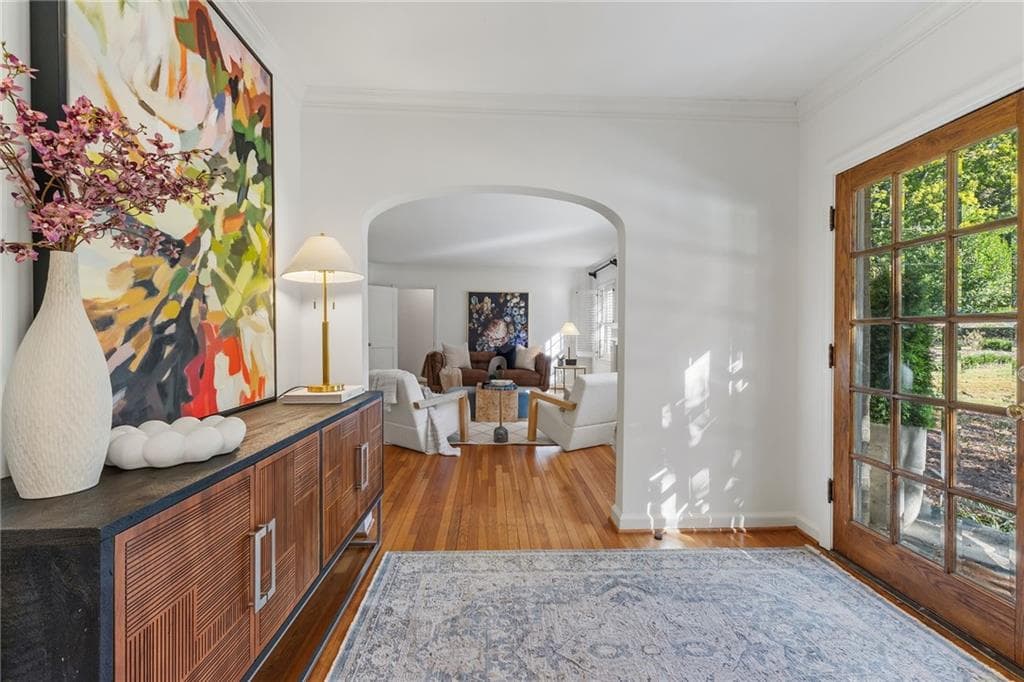5 bedroom, 3 bathroom, 3,446 sq ft single family residence for sale at 874 Artwood Road, Atlanta, GA 30307 — photo 3