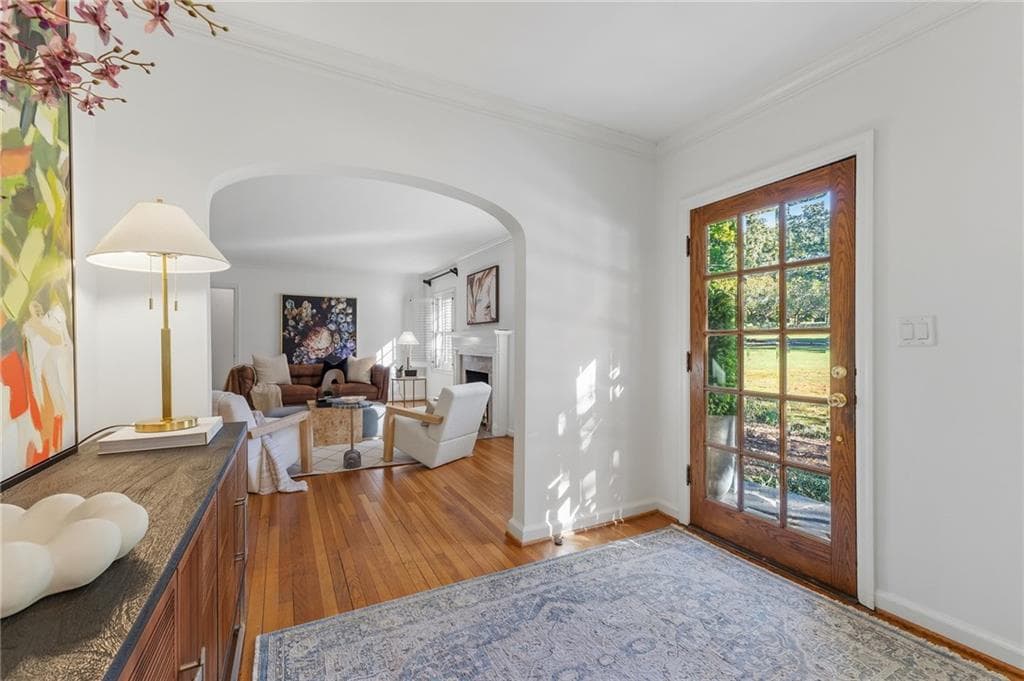 5 bedroom, 3 bathroom, 3,446 sq ft single family residence for sale at 874 Artwood Road, Atlanta, GA 30307 — photo 4
