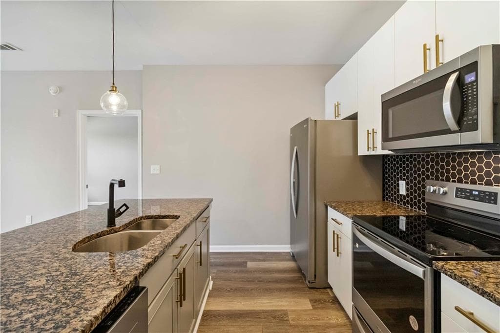 2 bedroom, 2 bathroom, 1,019 sq ft condominium for rent at 898 Oak Street 3228, Atlanta, GA 30310 for $2,000 a month — photo 6
