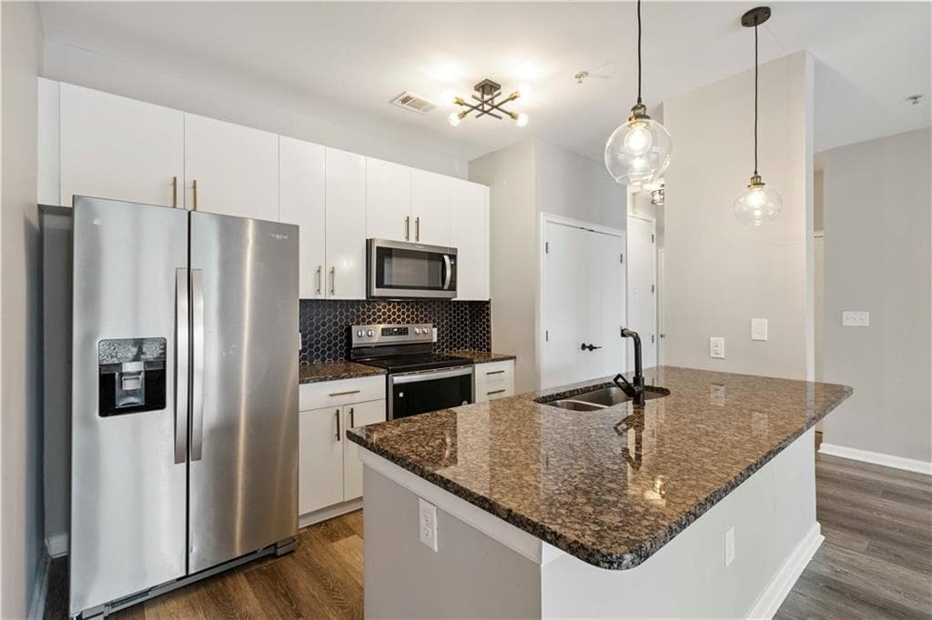 2 bedroom, 2 bathroom, 1,019 sq ft condominium for rent at 898 Oak Street 3228, Atlanta, GA 30310 for $2,000 a month — photo 9