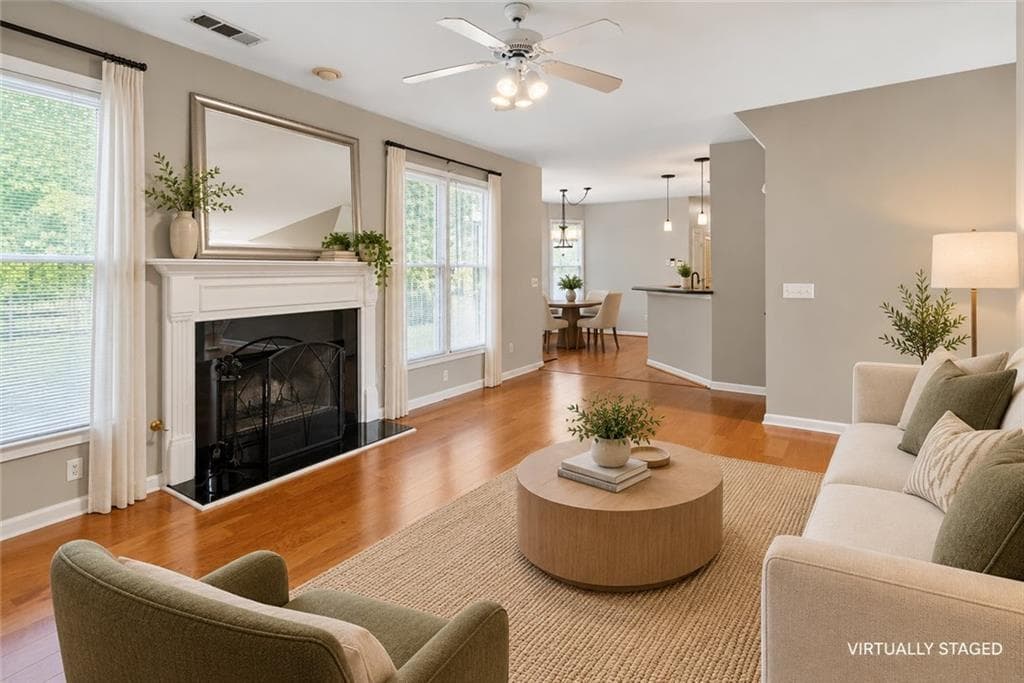 4 bedroom, 3 bathroom, 2,450 sq ft single family residence for sale at 632 Oakview Trail, Stone Mountain, GA 30087 — photo 5