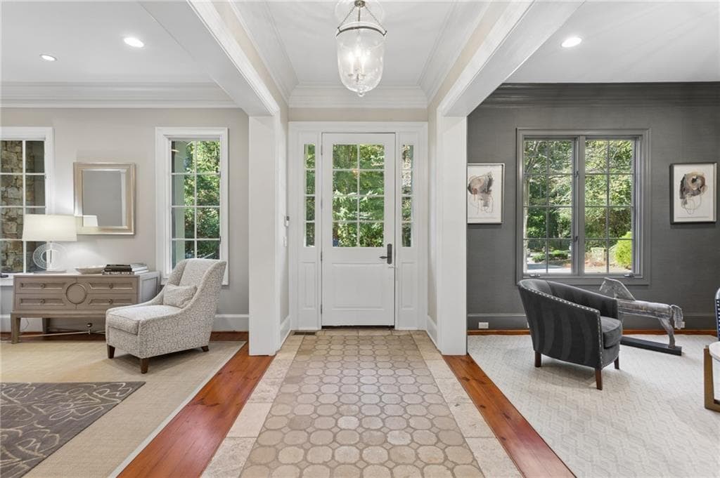 6 bedroom, 7 bathroom, 5,962 sq ft single family residence for sale at 4065 Beechwood Drive, Atlanta, GA 30327 — photo 6