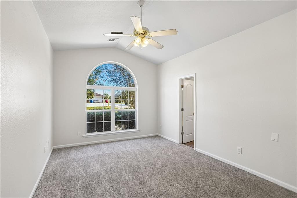 3 bedroom, 2 bathroom, 1,386 sq ft single family residence for sale at 387 Apple Blossom Way, Macon, GA 31217 — photo 4