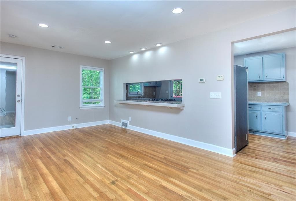 5 bedroom, 2 bathroom, 1,765 sq ft single family residence for rent at 2067 Brockett Road, Tucker, GA 30084 for $2,350 a month — photo 9