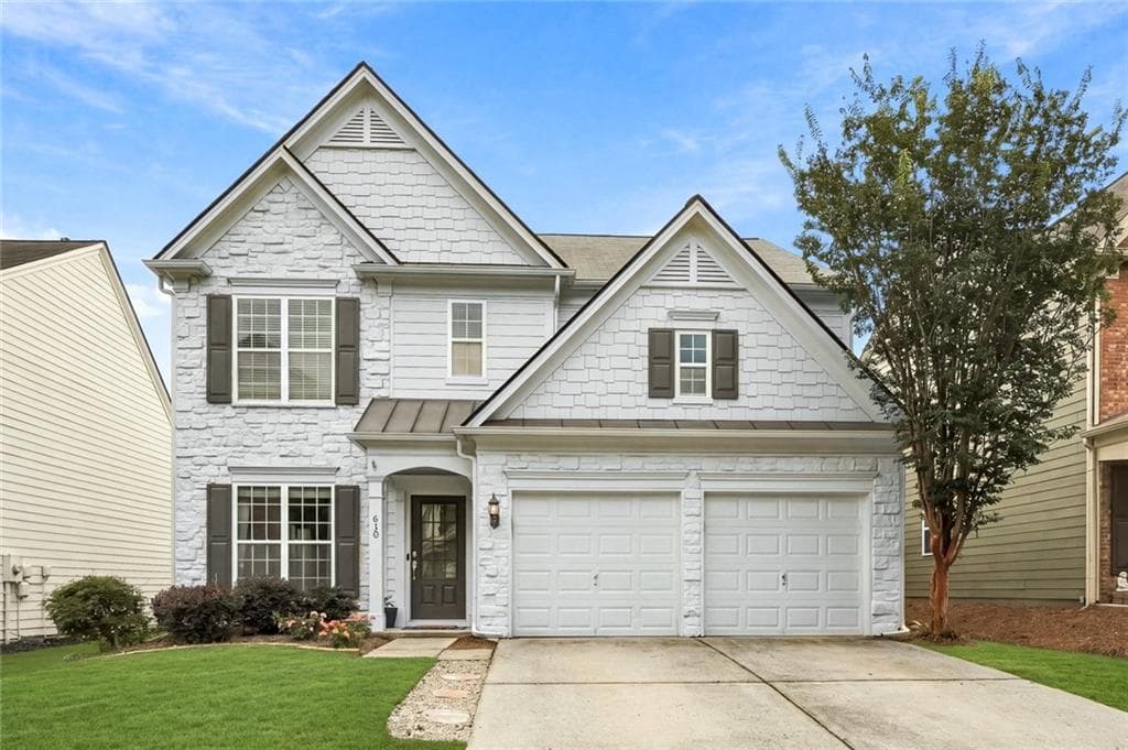 3 bedroom, 3 bathroom, 2,028 sq ft single family residence for sale at 618 Syemore Pass, Canton, GA 30115